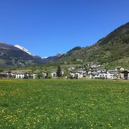 Schoene, Sonnige 25-zimmer Parterre-ferienwohnung